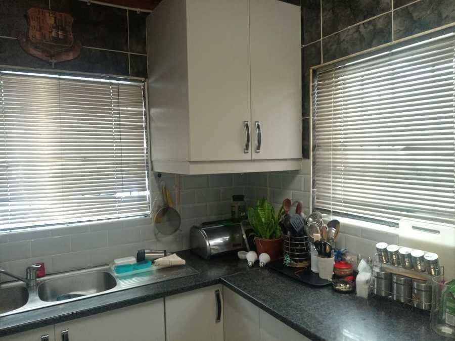 3 Bedroom Property for Sale in Westridge Western Cape